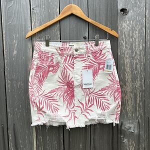 ✨NWT Kenzie Vintage Luce Skirt - Tropical Palm Print Denim w/ Distressed Hem 🌴